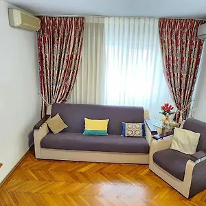 Atlas Romana De Lux Apartament